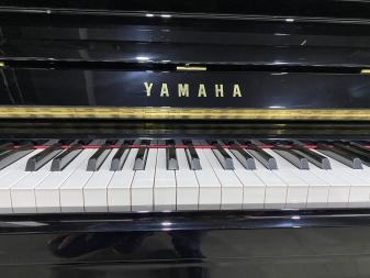 二手雅马哈钢琴转让 孩子自用，搬家急售